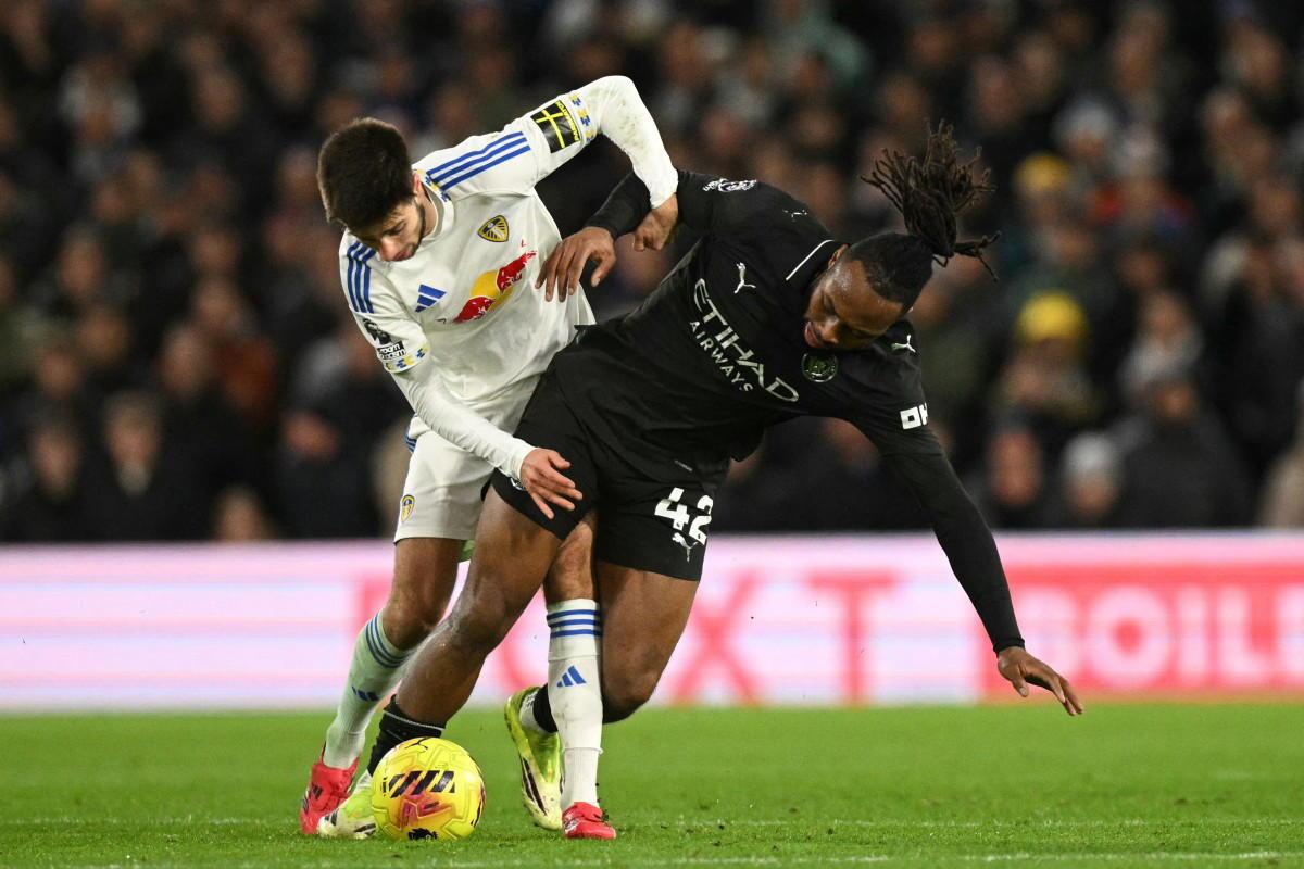 Leeds United Requests Fan Respect for Ramadan Break, Signaling Shift in Sports Inclusion