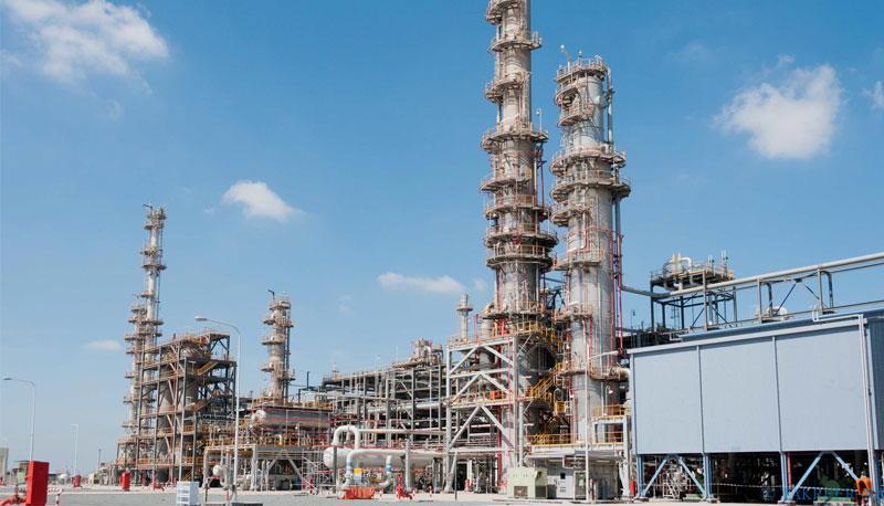 Middle East's Oil Refining Giants: A Look at the Region's Largest Facilities
