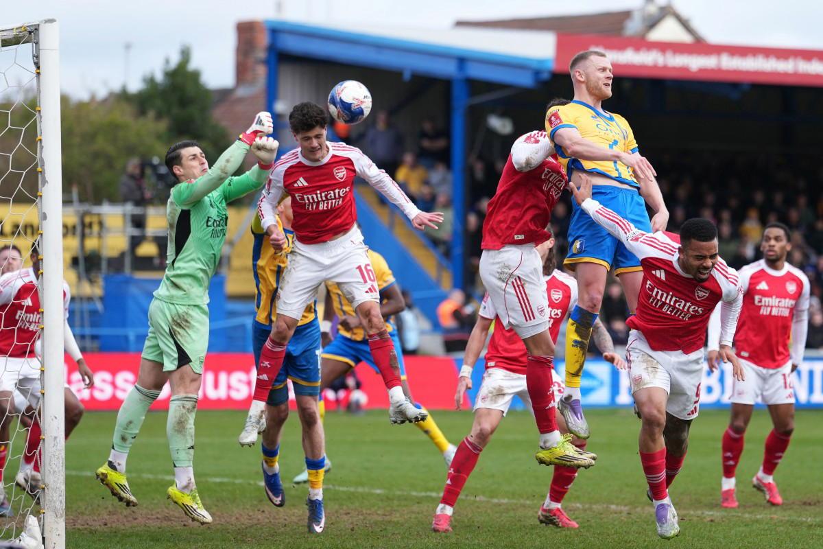 Arsenal Survive FA Cup Scare to Keep Historic Quadruple Bid Alive