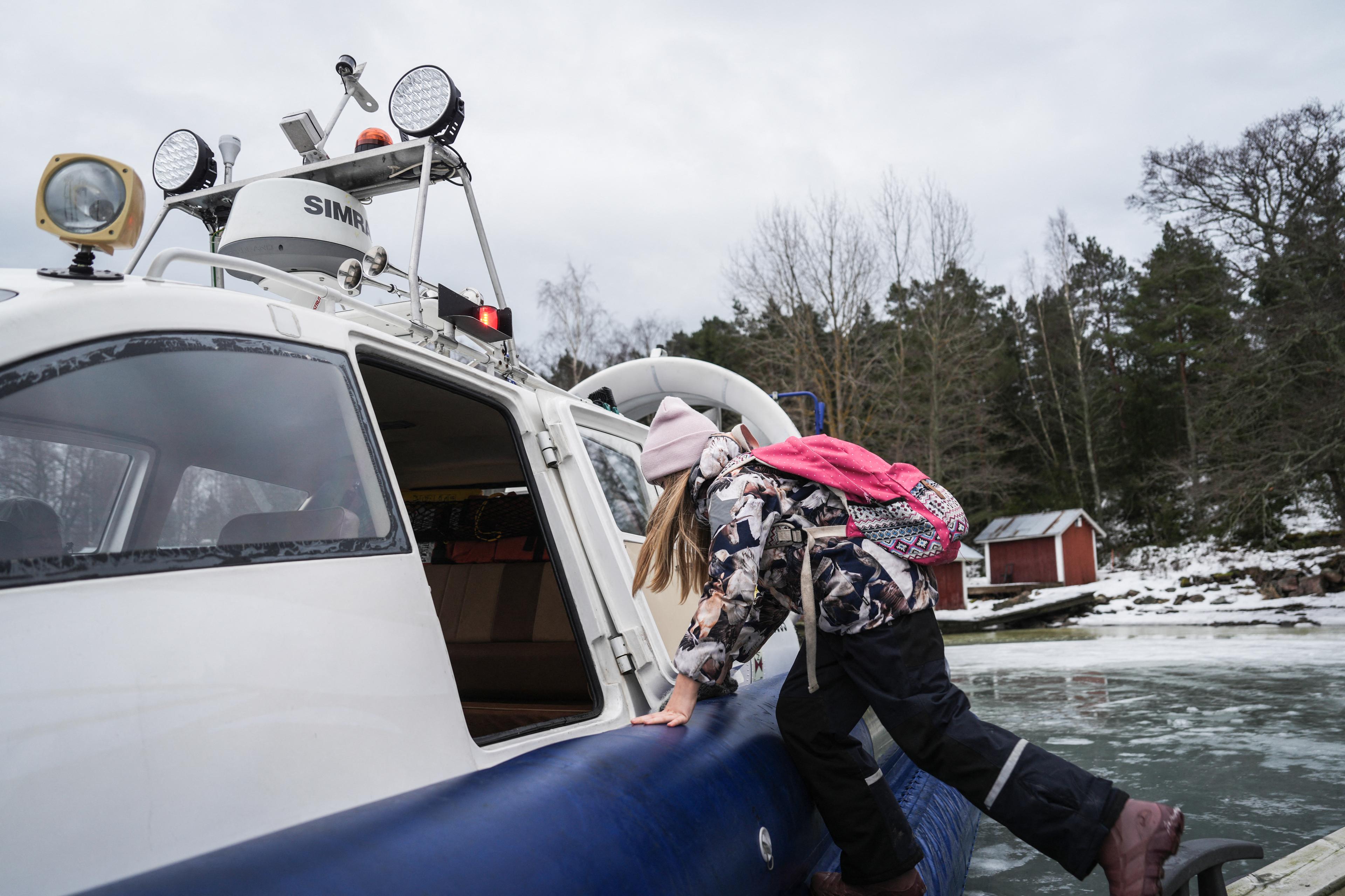 Frozen Sea, Flying Classrooms: How Finnish Children Use Hovercrafts for Winter School Commutes